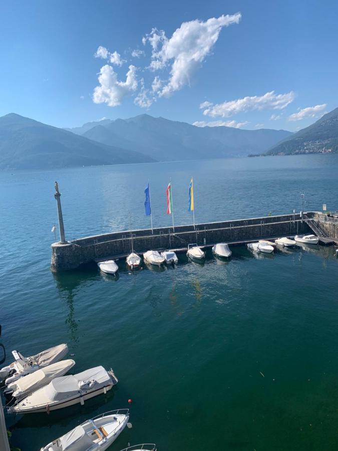 Palazzo Clerici Lägenhet Luino Exteriör bild