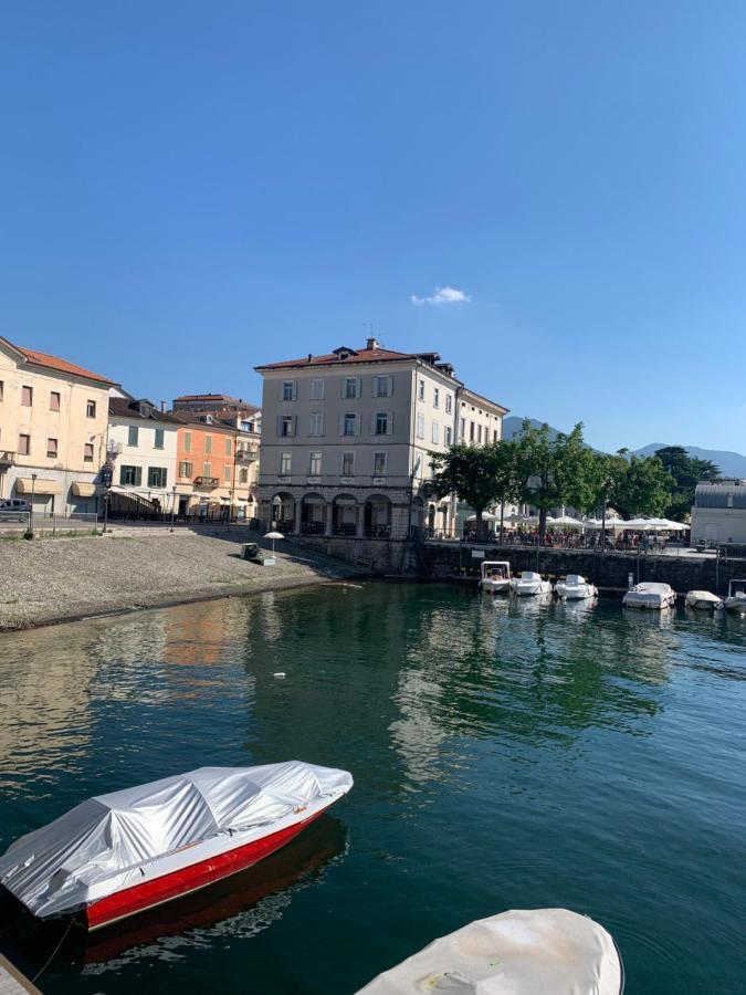 Palazzo Clerici Lägenhet Luino Exteriör bild