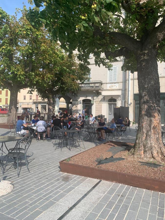 Palazzo Clerici Lägenhet Luino Exteriör bild