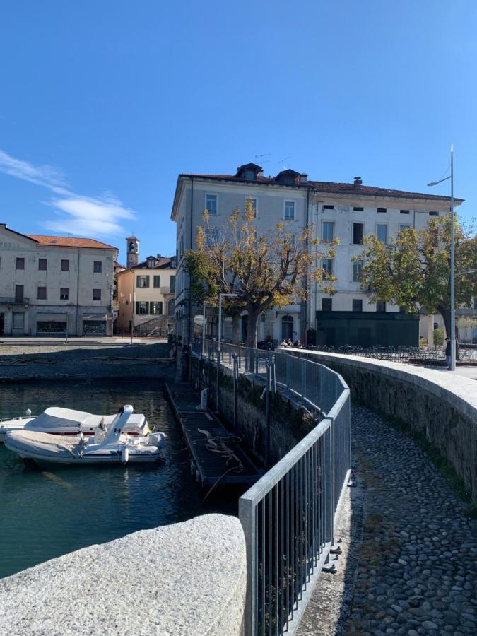 Palazzo Clerici Lägenhet Luino Exteriör bild