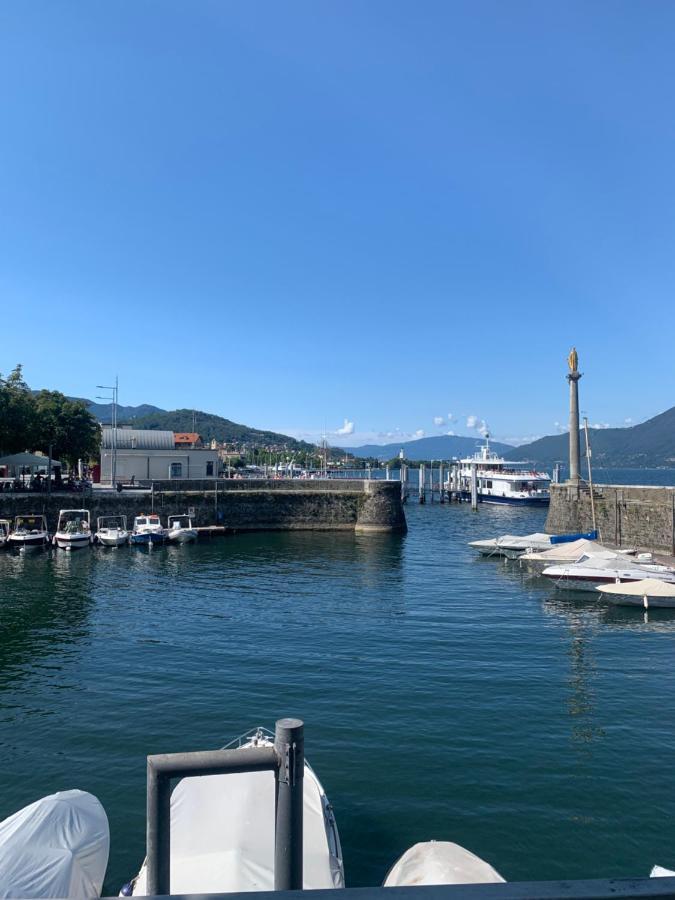 Palazzo Clerici Lägenhet Luino Exteriör bild